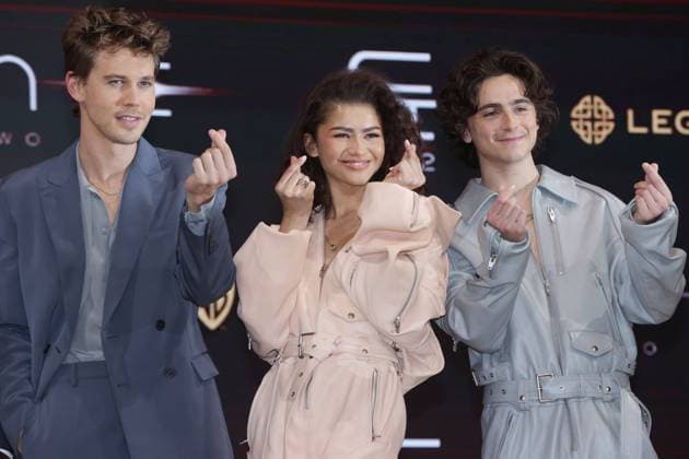 Movie Dune: Part Two Movie Dune: Part Two The stars of the new movie Dune: Part Two -- Austin Butler, Zendaya and Timothee Chalamet (L to R) -- pose for a photo during a publicity event in Seoul on Feb. 21, 2024. The movie will be released in South Korea on Feb. 28. (Yonhap) 2024-02-23 00:25:44 < 1980-2024 YONHAPNEWS AGENCY. .> ¼­¿ïÆ¯º°½Ã EDITORIAL USE ONLY  Copyright: xx PYH2024022225760034400 YonhapxNewsx yonphotos228631