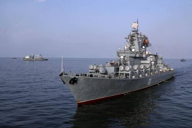 Golf von Oman, Marine-Manöver von China, Russland und Iran March 13, 2024, Undefined, Iran: Iranian, Russian, and Chinese warships conducted the â€oePhoto Ex†exercise and offensive formations in Iran s territorial waters during a joint military drill in southern Iran. The new warships of the Islamic Revolution Guards Corps (IRGC) have participated in a joint naval drill in the Indian Ocean. Naval forces from Iran, Russia, and China have jointly launched the ongoing drill, known as â€oeMarine Security Belt 2024â€Â. Martyr Mahmoudi warship, Martyr Soleimani combat patrol vessel, Martyr Abu Mahdi al-Muhandis warship, Martyr Tavvasoli frigate, and IRGC Navy helicopters are present in the exercise. Undefined Iran - ZUMAi98_ 20240313_zih_i98_011 Copyright: xIranianxArmyxOfficex