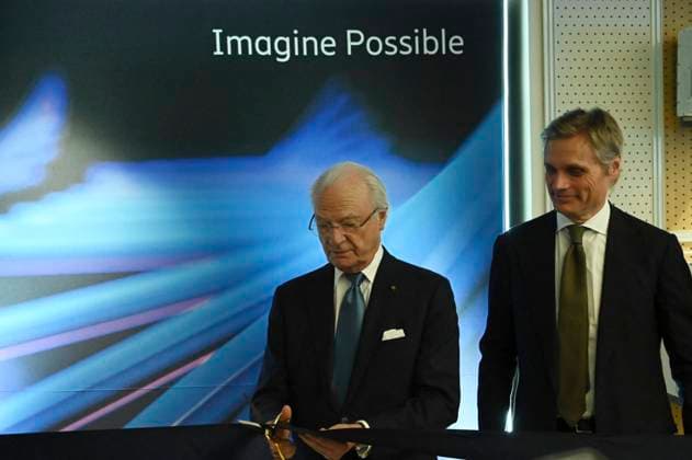 Swedish Royals Visit Mexico - Day 2 March 13, 2024, Mexico City, Mexico: Swedish King Carl XVl cutting the ribbon to inaugurate the new engineering center of the telecommunications Swedish company Ericsson on the second day of the Swedish State visit to Mexico. on March 13, 2024 in Mexico City, Mexico. (Photo by Carlos Tischler Eyepix Group ABACAPRESS.COM) Mexico City Mexico  Copyright: xTischlerxCarlos Eyepix ABACAx
