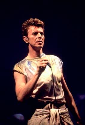 David Bowie performing live on 15th November 1995. Steven Parker Retna Ltd. Credit all Uses David Bowie performing live on 15th November 1995. Steven Parker Retna Ltd. Credit all Uses, Credit: Steven Parker Avalon  Copyright: x xStevenxParkerx xAvalonx 0536741681