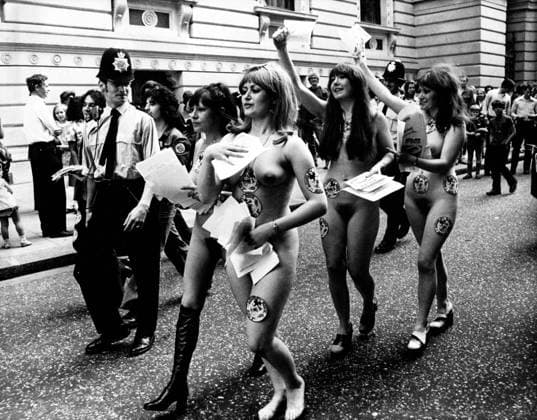 of the Prime Minister Mr. Edward Heath had five nude models leaped off a bus and raced up to the No 10 wearing only stars painted their bottoms. It was the climax of and amazing find the naked lady hunt by police through the streets of London West End. The five girls with pop singer Screaming LORD SUTCH were taking part in a stunt to publicize a rock festival which takes place at Wembley Stadium next Saturday. When more police arrived No 10 the girls and Lord Sutch were taken away in a Black Maria. They were later charged with insulting behavior and will appear in court at Bow Street: London United Kingdom - ZUMAk09_ 19720730_jtc_k09_530 Copyright: xKeystonexPressxAgencyx
