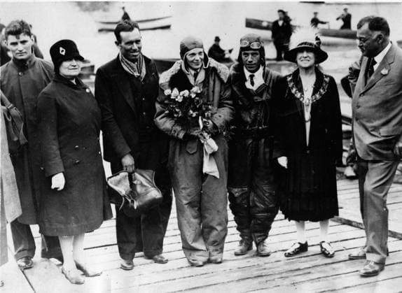 June 18, 1928, Southampton, England, United Kingdom: Mechanic co-pilot LOUIS SLIM GORDON, commander AMELIA EARHART and pilot WILMER STULTZ after crossing over the Atlantic (first time with a woman) in the Fokker tri-motor plane Friendship . Southampton United Kingdom - ZUMAk09_ 19280603_kts_k09_256 Copyright: xKeystonexPressxAgencyx