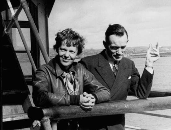 March 20, 1937, Honolulu Airport, Hawaii, USA: AMELIA EARHART and her navigator FRED NOONAN, Honolulu Airport, on the first leg of their trip around the world. Honolulu USA - ZUMAg145 19300101_zap_g145_046 Copyright: xJTxVintagex