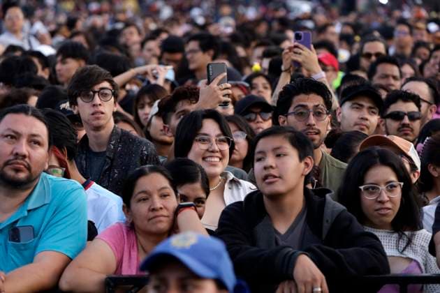 March 16, 2024, Mexico City, Ciudad de Mexico, Mexico: March 16, 2024, Mexico City, Mexico: Hundred of people attend at Mexico City Zocalo to enjoy the free concert as part of the Time for Women: Festival for equality. on March 16, 2024 in Mexico City, Mexico Mexico City Mexico - ZUMAe321 20240316_zea_e321_010 Copyright: xLuisxBarronx xEyepixxGroupx