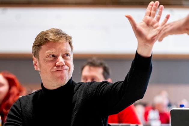 PARTEITAG DIE LINKE THÜRINGEN IN ILMENAU 17 03 2024 - Ilmenau: Die zweite Tagung des 9. Landesparteitages der Partei Die Linke Thüringen am 17. März 2024 in der Festhalle Ilmenau. Der Parteivorsitzende der Partei Die Linke, Martin Schirdewan. _________________ *** PARTY CONGRESS DIE LINKE THÜRINGEN IN ILMENAU 17 03 2024 Ilmenau The second session of the 9th state party congress of the Left Party of Thuringia on March 17, 2024 in the Festhalle Ilmenau The party chairman of the Left Party, Martin Schirdewan
