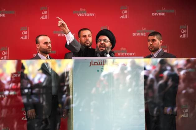 Hezbollah leader Sayyed Hassan Nasrallah 09 22 2006 Beirut, Lebanon. Hezbollah leader Sayyed Hassan Nasrallah speaks at a rally September 22, 2006 in Beirut, Lebanon. Nasrallah reportedly said that Hezbollah guerrillas would not disarm until a Lebanese government capable of protecting the country was in place Beirut Lebanon Copyright: xHosseinxFatemix