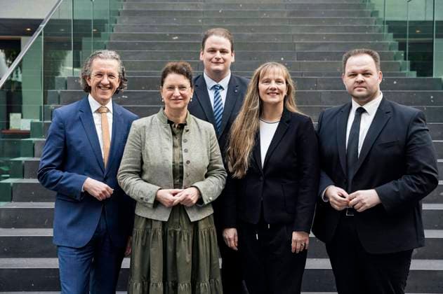 Joachim Streit, Christine Singer, Gregor Voht, Andrea Menke und Engin Eroglu bei einer Pressekonferenz der Freien Wähler zur Vorstellung der Europawahlkampagne im Haus der Bundespressekonferenz. Berlin, 18.03.2024 *** Joachim Streit, Christine Singer, Gregor Voht, Andrea Menke and Engin Eroglu at a press conference of the Free Voters to present the European election campaign at the Haus der Bundespressekonferenz Berlin, 18 03 2024 Foto:xS.xZeitzx xFuturexImagex freie_weahler_4323