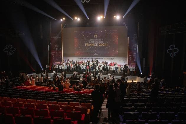 Michelin Guide For France Awards Ceremony - Tours A genreeal view of the Michelin Guide for France 2024 awards ceremony in Tours, center France on March 18, 2024. The Michelin guide awarded on March 18, 2024 62 stars to French restaurants, a class of 2024 rich in first honors, with 52 first stars, eight second stars and two triple-starred houses. Photo by Pascal Avenet ABACAPRESS.COM Tours Indre-et-Loire (37) France  Copyright: xAvenetxPascal ABACAx