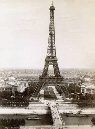 PARIS: EIFFEL TOWER, 1900. The Eiffel Tower, photographed at the time of the International Exposition, 1900.  Copyright: xGRANGERx xGRANGERx 0012526