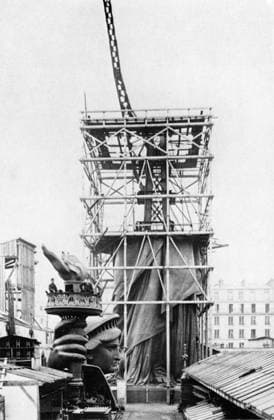 STATUE OF LIBERTY, 1883. The Statue of Liberty under construction in Paris, c1883.  Copyright: xGRANGERx xGRANGERx 0016451