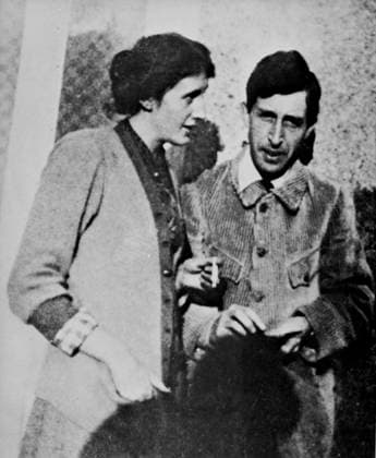 VIRGINIA WOOLF (1882-1941). English writer. With her husband, Leonard. Photograph, 1914.  Copyright: xGRANGERx xGRANGERx 0017808