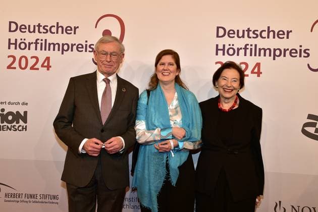22. HörfilmPreis 2024 Eva Luise Köhler, DR. ULRIKE KRISTINA KÖHLER, Horst Köhler 22. Deutscher Hörfilmpreis 2024 in der Hauptstadtrepräsentanz der Deutschen Telekom in Berlin, am 19.03.2024