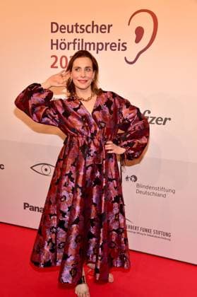 22. HörfilmPreis 2024 Nadine Heidenreich, Moderatiorin des Abends 22. Deutscher Hörfilmpreis 2024 in der Hauptstadtrepräsentanz der Deutschen Telekom in Berlin, am 19.03.2024