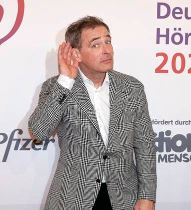 Jan Sosniok beim Deutschen Hoerfilmpreis 2024 in der Hauptstadtrepraesentanz der Deutschen Telekom Berlin.