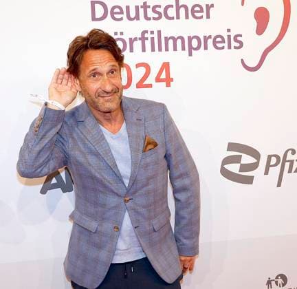 Falk Willy Wild beim Deutschen Hoerfilmpreis 2024 in der Hauptstadtrepraesentanz der Deutschen Telekom Berlin.