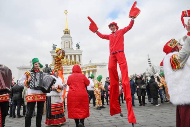 RUSSIA EXPO. Maslenitsa Week 8642787 17.03.2024 The International RUSSIA EXPO Forum and Exhibition. Maslenitsa festivities. Ilya Pitalev host photo agency: RIA Novosti Moscow Russia  Copyright: xIlyaxPitalevx
