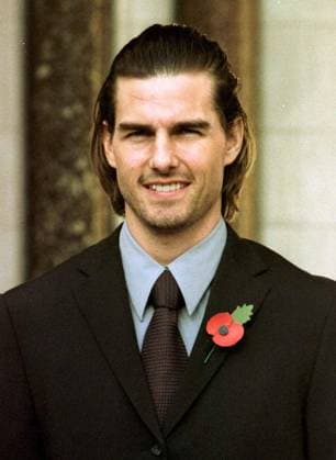 TOM CRUISE American Actor Outside the High Court in London today having won his libel action against the Sunday Express Newspaper over allegations that his marriage to actress Nicole Kidman had broken down. He won substantial damages which he will be gi TOM CRUISE American Actor Outside the High Court in London today having won his libel action against the Sunday Express Newspaper over allegations that his marriage to actress Nicole Kidman had broken down. He won substantial damages which he will be giving to charity. Bandphoto Agency Photo B25 056956 29.10.1998, Credit: Band Photo uppa.co.uk Avalon 0506717605