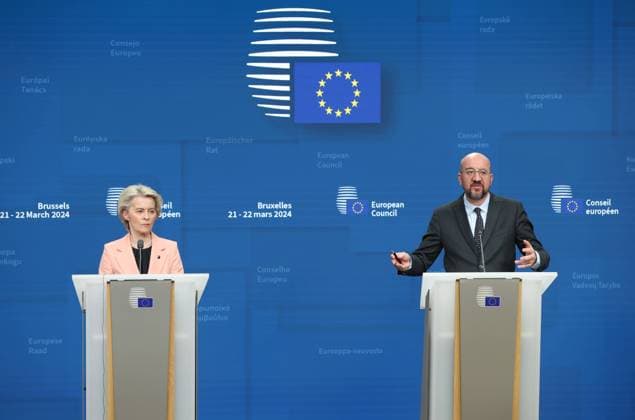 (240322) -- BRUSSELS, March 22, 2024 -- European Council President Charles Michel (R) and President of the European Commission Ursula von der Leyen attend a press conference during the European Union (EU) summit in Brussels, Belgium, on March 21, 2024. Leaders from the EU on Thursday agreed to open accession negotiations with Bosnia and Herzegovina. ) BELGIUM-BRUSSELS-EU-SUMMIT-BOSNIA AND HERZEGOVINA ZhaoxDingzhe 