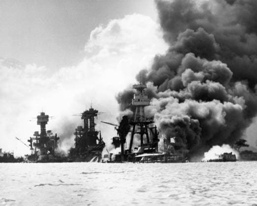 WWII: PEARL HARBOR. Three U.S. battleships stricken during the Japanese attack on Pearl Harbor, 7 December, 1941. Left to right: USS West Virginia, severely damaged; USS Tennessee, damaged; USS Arizona, sunk.  Copyright: xGRANGERx xGRANGERx 0062293