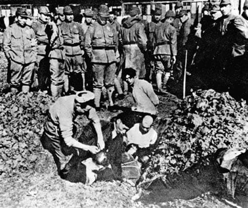 China: Rape of Nanking - Japanese soldiers burying Chinese victims alive. The Nanking Massacre or Nanjing Massacre, also known as the Rape of Nanking, is a mass murder and war rape that occurred during the six-week period following the Japanese capture of the city of Nanjing (Nanking), the former capital of the Republic of China, on December 13, 1937 during the Second Sino-Japanese War. During this period, hundreds of thousands of Chinese civilians and disarmed soldiers were murdered and 20,000 80,000 women were raped by soldiers of the Imperial Japanese Army. Copyright: xxPicturesxFromxHistoryx