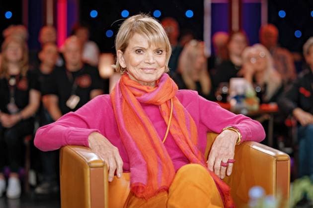 Bilder des Jahres 2024, Entertainment 03 März Entertainment Themen der Woche KW12 Entertainment Bilder des Tages MDR - Riverboat. Schauspielerin Uschi Glas anläßlich der Aufzeichnung der MDR - Talkshow Riverboat am 22.03.2024 in der Mediacity Leipzig. 20240322SFL0055 *** MDR Riverboat actress Uschi Glas on the occasion of the recording of the MDR talk show Riverboat on 22 03 2024 in the Mediacity Leipzig 20240322SFL0055