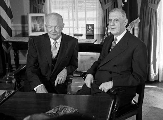 President Eisenhower Meets President de Gaulle of France United States President Dwight D. Eisenhower, left, meets President Charles de Gaulle of France in the Oval Office of the White House in Washington, DC on April 25, 1960. Credit: Benjamin E. Gene Forte CNP Washington District of Columbia United States of America EDITORIAL USE ONLY Copyright: xx BenjaminxE.x Gene xFortex cnpphotos129371