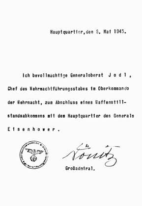 GERMAN SURRENDER, 1945. Letter from Admiral Karl Doenitz, acting head of the Third Reich, 6 May 1945, authorizing General Alfred Jodl to conclude a general surrender of German forces with General Dwight Eisenhower, supreme commander of the Allied forces in Western Europe.  Copyright: xGRANGERx xGRANGERx 0103203