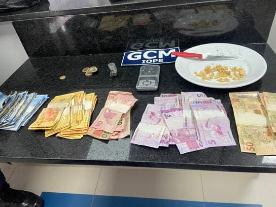 RECORD DATE NOT STATED Drugs and Prison in Cracolandia SAO PAULO (SP), 03 24 2024- DRUGS CRACOLANDIA INQUIRIMENT- The GCM Police arrested a woman in Fluxo da Cracolandia with drugs, precision scales and money, on the morning of this Sunday, March 24, 2024, the same was forwarded to the 2nd DP located in the Bom Retiro neighborhood in the center of the city of Sao Paulo for investigation. (Foto: Oslaim Brito Thenews2 imago images) Drugs and Prison in Cracolandia  Copyright: xOslaimxBritox