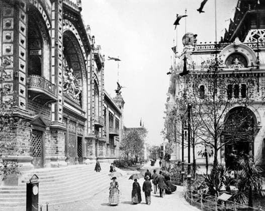 PARIS EXPOSITION, 1889. The pavilion of Brazil (right) and the pavilion of Argentina (left), at the Paris Exposition of 1889.  Copyright: xGRANGERx xGRANGERx 0110584