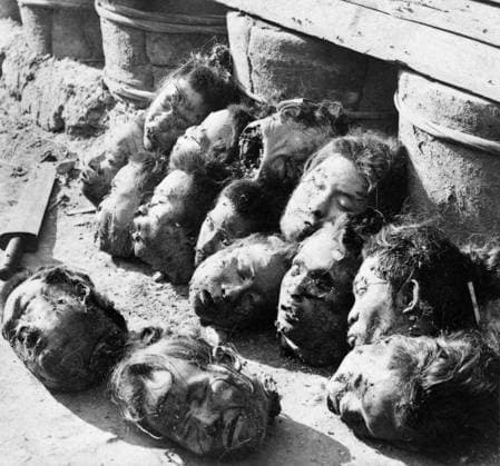 CHINA: EXECUTION, c1901. The heads of decapitated Boxer rebels scattered on the ground following their execution in the prison at Canton, China. Stereograph by Benjamin West Kilburn, c1901.  Copyright: xGRANGERx xGRANGERx 0114895