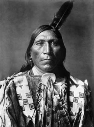 SIOUX MAN, c1907. Little Hawk, a Brulé Sioux Native American man. Photographed by Edward S. Curtis, c1907.  Copyright: xGRANGERx xGRANGERx 0118229