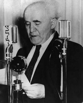 DAVID BEN-GURION (1886-1973). Israeli (Polish-born) politician and Zionist. Proclaiming the independence of the State of Israel at the Tel Aviv Art Museum, 14 May 1948.  Copyright: xGRANGERx xGRANGERx 0168822