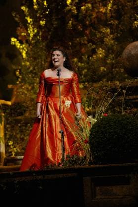 THE CLASSICAL BRIT AWARDS 2003 CECILIA BARTOLI AT THE CLASSICAL BRIT AWARDS 2003 IN THE ROYAL ALBERT HALL IN LONDON. 22 MAY 2003. PICTURES JOHN MARSHALL , Credit:Avalon 0538127461