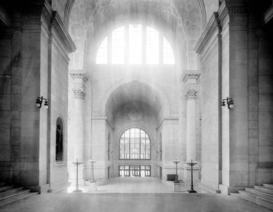 PENN STATION, c1910. The waiting room at Penn Station in New York City. Photograph, c1910.  Copyright: xGRANGERx xGRANGERx 0351918