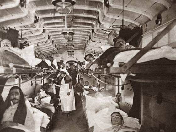 WWI: HOSPITAL TRAIN. British Red Cross hospital train with nurses, doctors and beds, transporting wounded soldiers to the coast so they can travel back to England. Photograph, c1916.  Copyright: xGRANGERx xGRANGERx 0408948