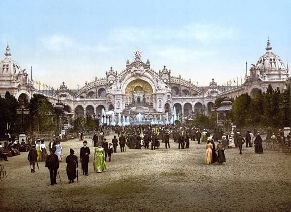 PARIS EXPOSITION, 1900. Le Chateau d eau and plaza at the Exposition Universelle in Paris, France. Photochrome, c1900.  Copyright: xGRANGERx xGRANGERx 0526059