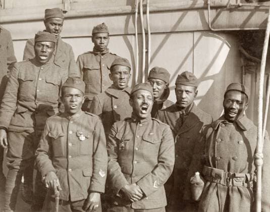 WWI: HOMECOMING, 1919. American troops entertaining their fellow soldiers during their voyage home on board the Saxonia. Photograph, 1919.  Copyright: xGRANGERx xGRANGERx 0528285