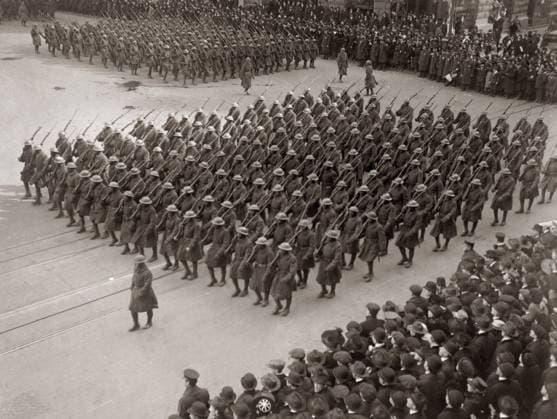 WWI: PARADE, 1919. The 369th Infantry Regiment on parade in New York City. Photograph, 17 February 1919.  Copyright: xGRANGERx xGRANGERx 0528311