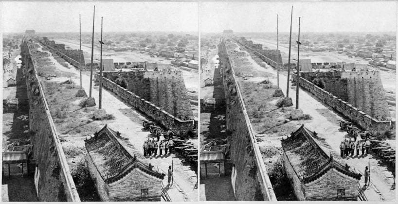 CHINA: BOXER REBELLION. Russian artillery guarding the city wall of Beijing during the Boxer Rebellion in China. Stereograph, c1900.  Copyright: xGRANGERx xGRANGERx 0622232