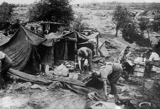 WWI: BATTLE OF MESSINES, 1917. Makeshift mess for British artillery officers established during the Battle of Messines. Photograph by John Warwick Brooke, 10 June 1917.  Copyright: xGRANGERx xGRANGERx 0644680