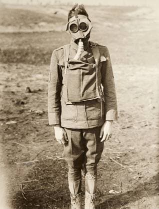 WWI: GAS MASK, 1918. A National Army man wearing a gas mask. Photograph, 1918.  Copyright: xGRANGERx xGRANGERx 0646178