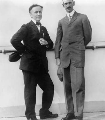 HOUDINI & CURTISS, c1910. American magician Harry Houdini (left) and American aviator Glenn Hammond Curtiss, on the deck of a ship, c1910.  Copyright: xGRANGERx xGRANGERx 0651217