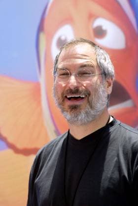 FINDING NEMO PREMIERE LA STEVE JOBS ARRIVING AT THE PREMIERE OF FINDING NEMO . THE EL CAPITAN THEATER, HOLLYWOOD, CALIFORNIA. 18 MAY 2003. PICTURES. ULOW., Credit:JEN LOWERY LONDON FEATURES Avalon 0542619389