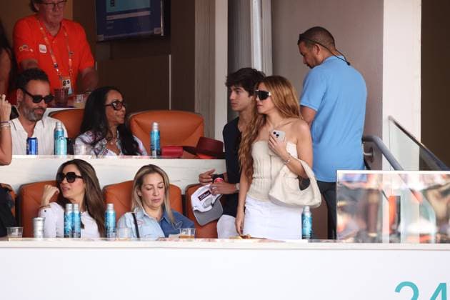 MIAMI GARDENS, FLORIDA - MARCH 31: Colombian Singer Shakira watches from the VIP Suites Jannik Sinner from Italy defeat Grigor Dimitrov from Bulgaria in the men s single finals of 2024 Miami Open at Hard Rock Stadium on March 31, 2024 in Miami Gardens, Florida....People: Shakira Miami Gardens United States Of America  - ZUMAs214 20240331_aba_s214_005 Copyright: xSMGx