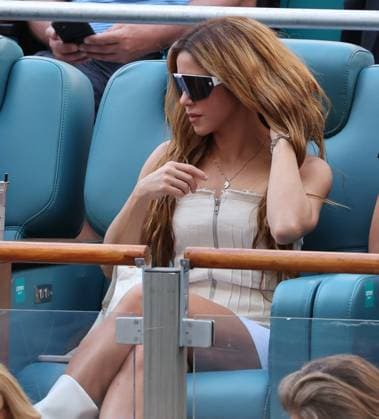 MIAMI GARDENS, FLORIDA - MARCH 31: Colombian Singer Shakira watches courtside Jannik Sinner from Italy defeat Grigor Dimitrov from Bulgaria in the men s single finals of 2024 Miami Open at Hard Rock Stadium on March 31, 2024 in Miami Gardens, Florida....People: Shakira Miami Gardens United States Of America - ZUMAs214 20240331_aba_s214_086 Copyright: xSMGx