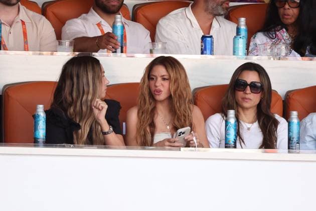 MIAMI GARDENS, FLORIDA - MARCH 31: Shakira watches from the VIP Suites Jannik Sinner from Italy defeat Grigor Dimitrov from Bulgaria in the men s single finals of 2024 Miami Open at Hard Rock Stadium on March 31, 2024 in Miami Gardens, Florida. Credit hoo-me.com MediaPunch Copyright: xmpi122x