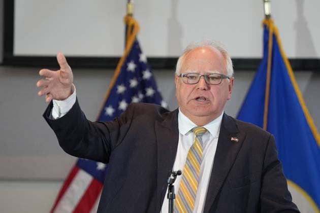 April 2, 2024, St Paul, MN, United States: Minnesota Gov. Tim Walz speaks about the budget surplus Dec. 6, 2023, St Paul, Minnesota. St Paul United States - ZUMAm67_ 20240402_zaf_m67_001 Copyright: xGlenxStubbex