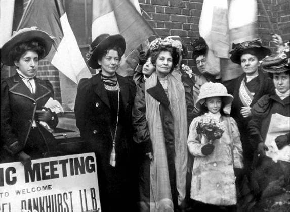 Feminists 1796025 Feminists by Unknown photographer, (20th century); (add.info.: Christabel Pankhurst and her mother Emmeline Pankhurst during a meeting with suffragettes on december 21, 1908 in England). Copyright: xBridgemanxImagesx 1796025