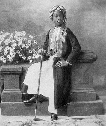 Tanzania Zanzibar: Sayyid Ali bin Hamud Al-Busaid, Sultan of Zanzibar (r. 1902-1911) as the crown prince c. 1895 Sayyid Ali bin Hamud Al-Busaid (June 7, 1884 December 20, 1918) was the eighth Sultan of Zanzibar. Ali ruled Zanzibar from July 20, 1902 to December 9, 1911, having succeeded to the throne on the death of his father, the seventh Sultan.<br ><br > He served only a few years as sultan because of illness. In 1911 he abdicated in favour of his brother-in-law Sayyid Khalifa bin Harub Al-Busaid. Copyright: xxPicturesxFromxHistoryx