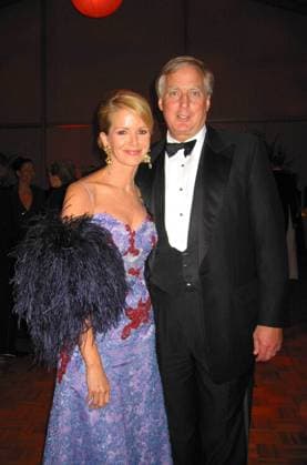 THE AMERICAN BALLET THEATRE GALA BLAINE AND ROBERT TRUMP AT THE AMERICAN BALLET THEATRE GALA HELD IN A TENT AT DAMROSH PARK IN THE LINCOLN CENTER. NEW YORK CITY. 5 MAY 2003. PICTURES . NO NEW YORK DAILY NEWS PLEASE., Credit:Aubrey Reuben Avalon 0543027474
